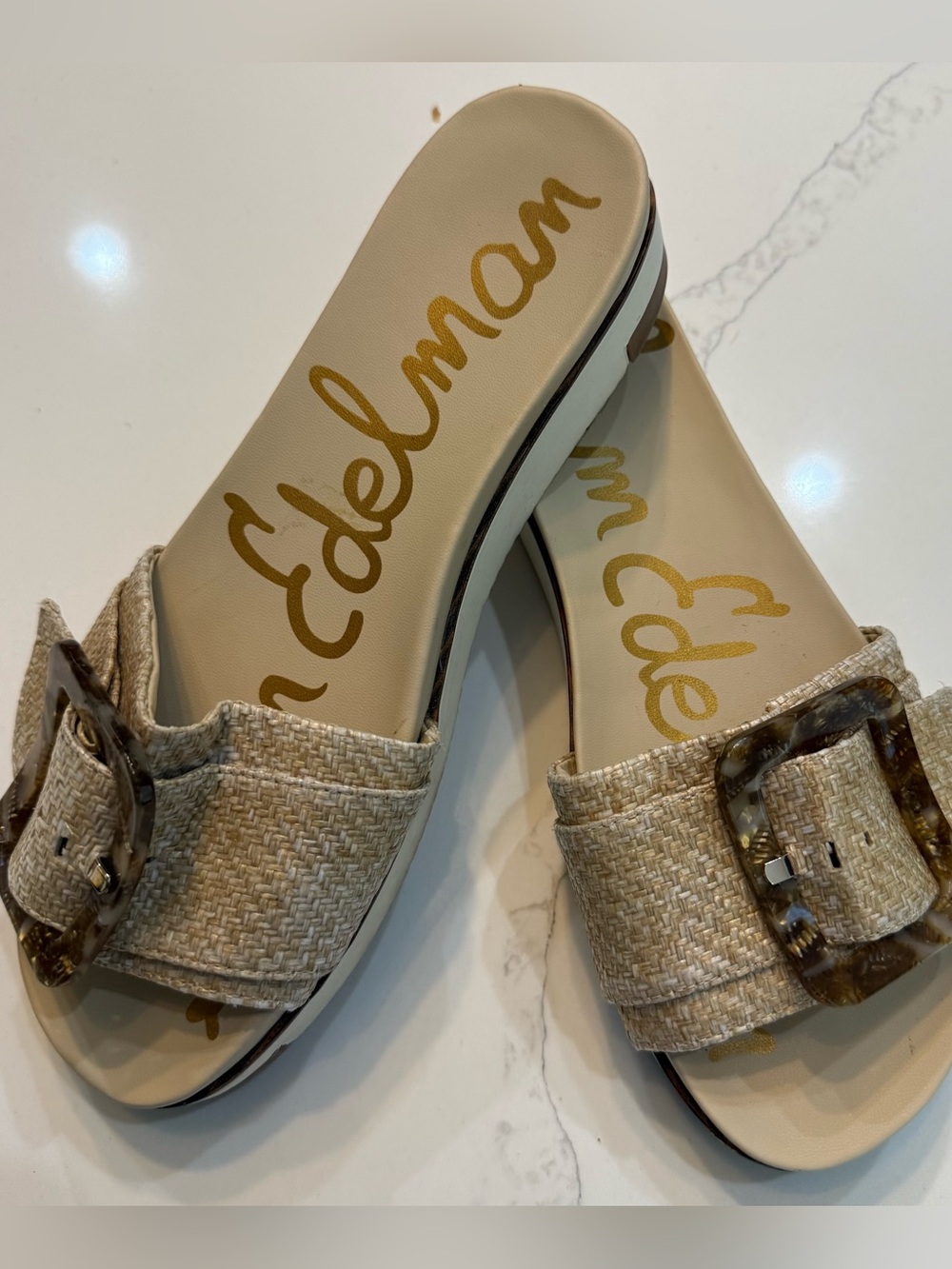 Woman's Sandals Flat Sam Edelman Ariane Size 9 Cream Color Eggshell Woven
EUC